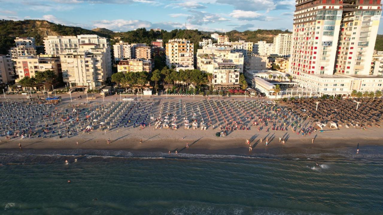 Hotel Andi Durrës Zewnętrze zdjęcie