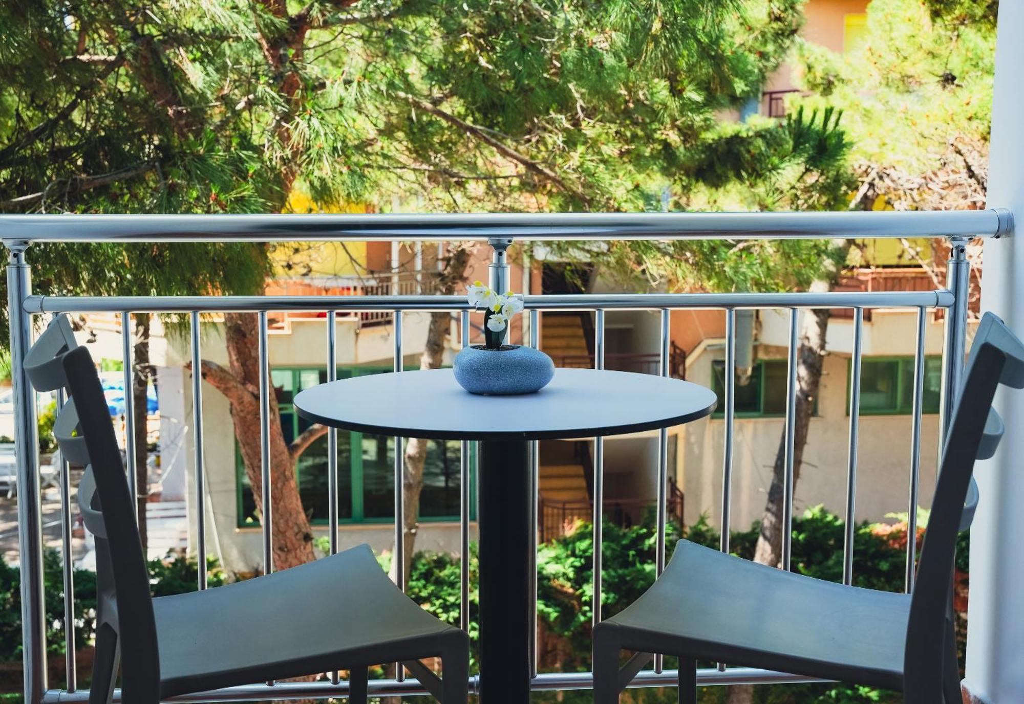 Hotel Andi Durrës Zewnętrze zdjęcie