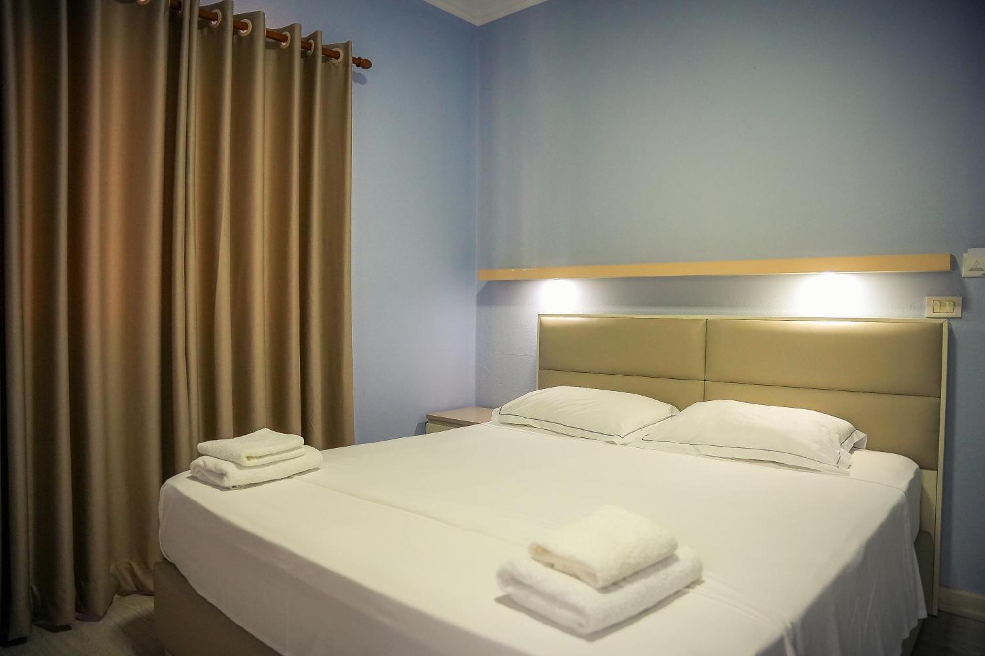 Hotel Andi Durrës Zewnętrze zdjęcie