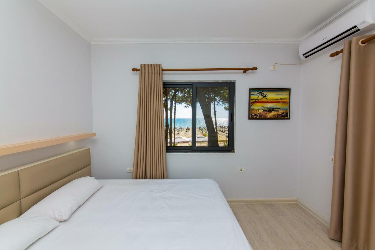 Hotel Andi Durrës Zewnętrze zdjęcie